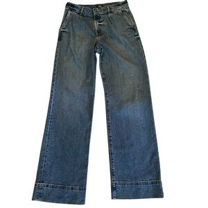NWOT Express Wide Leg High Rise Single Pleat Wide Hem Jean, 10L